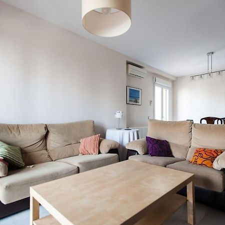 Appartement Amplio Piso En Nervion, Excelente Zona De La Ciudad. à Séville Extérieur photo