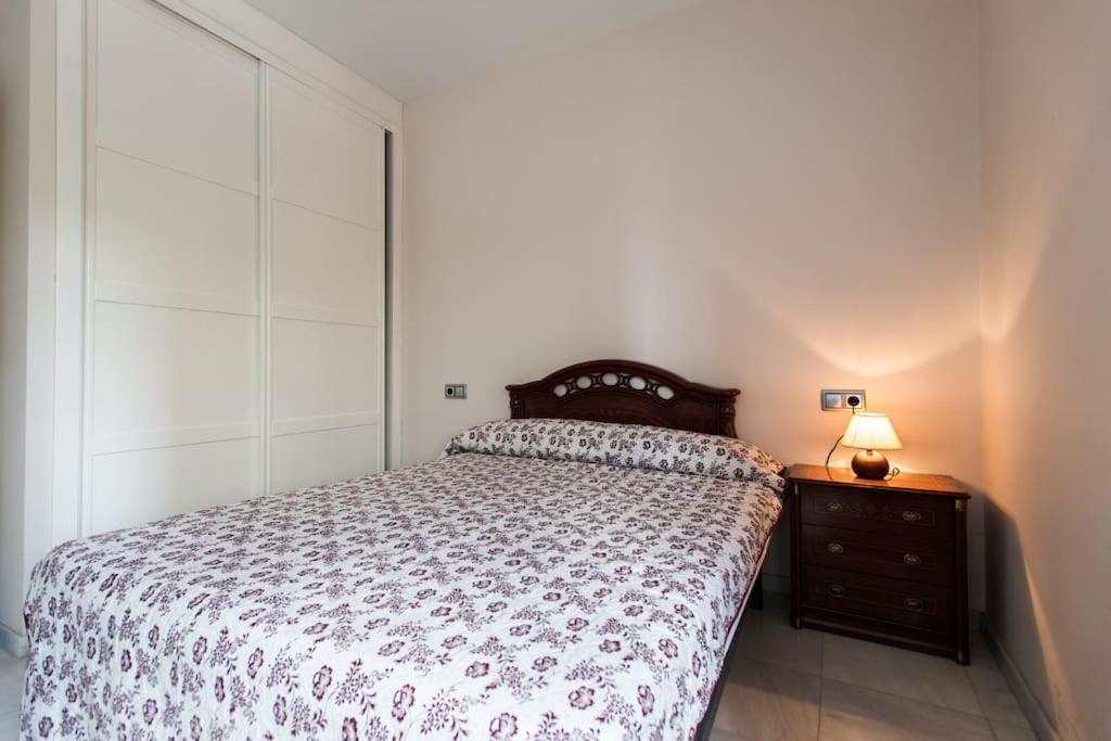 Appartement Amplio Piso En Nervion, Excelente Zona De La Ciudad. à Séville Extérieur photo