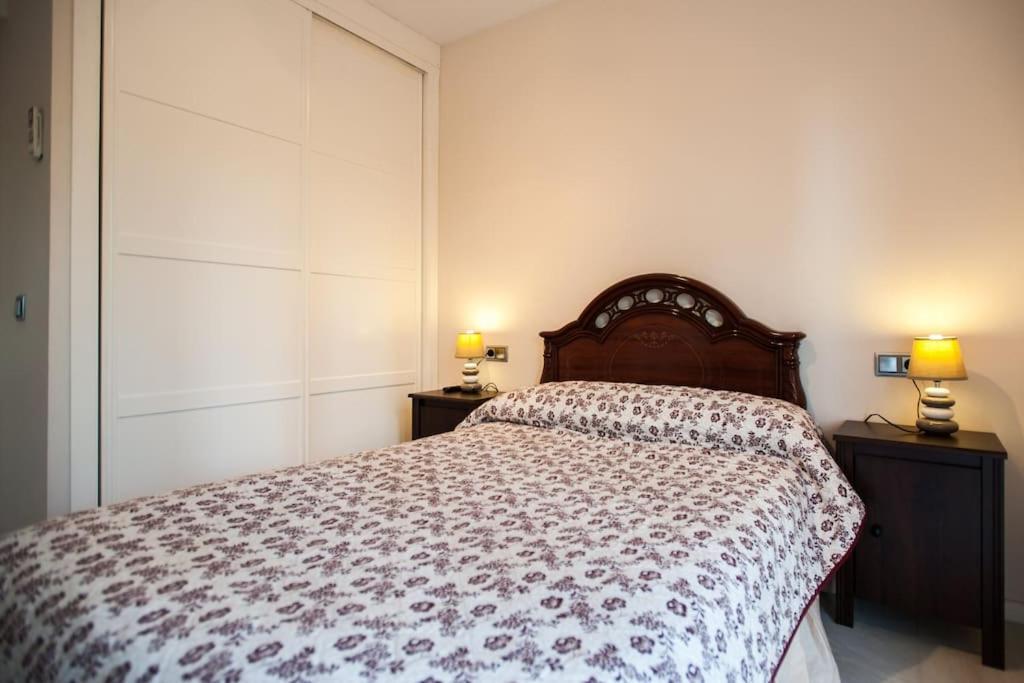 Appartement Amplio Piso En Nervion, Excelente Zona De La Ciudad. à Séville Extérieur photo